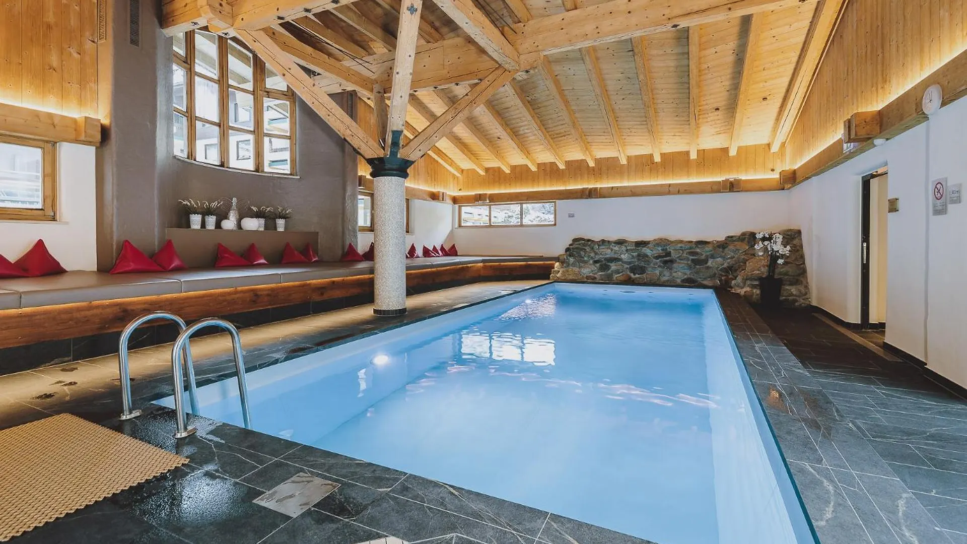****  Hotel Die Sonne Saalbach-Hinterglemm Rakousko